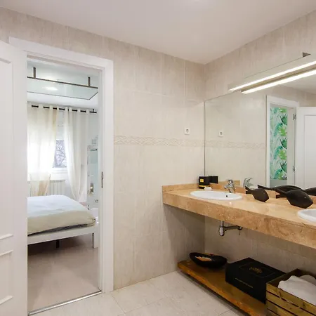 Cabot Hotel 4*